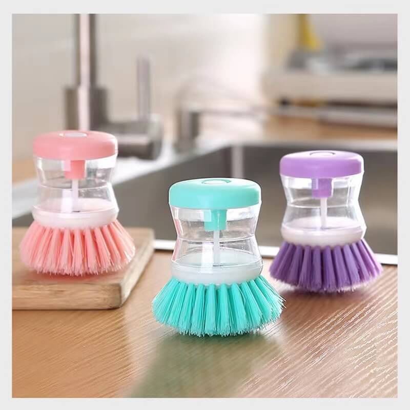 Automatic refilling dishwashing brush